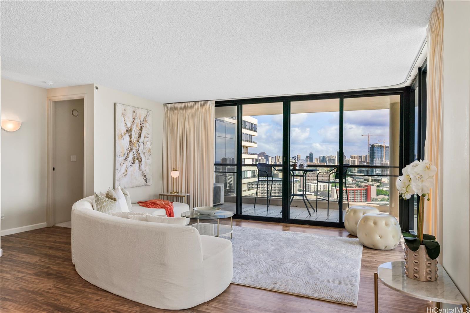 1015 Wilder Avenue  Unit 903