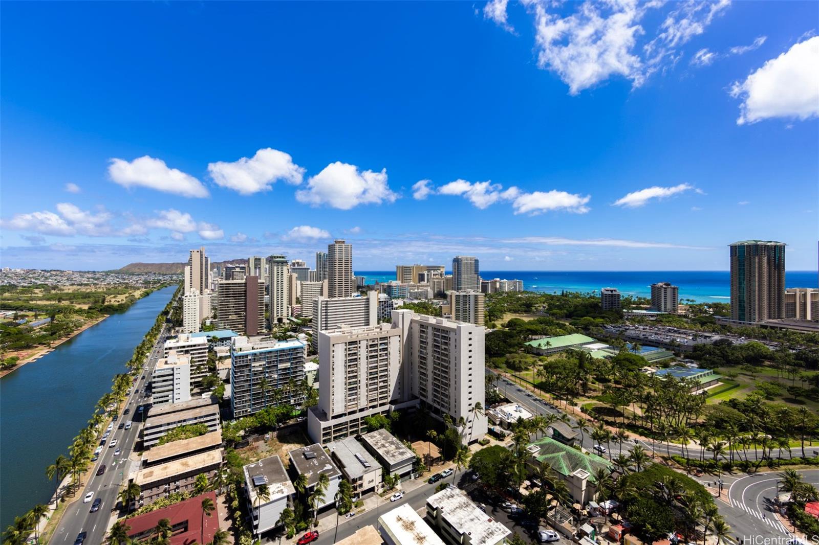 444 Niu Street 3304