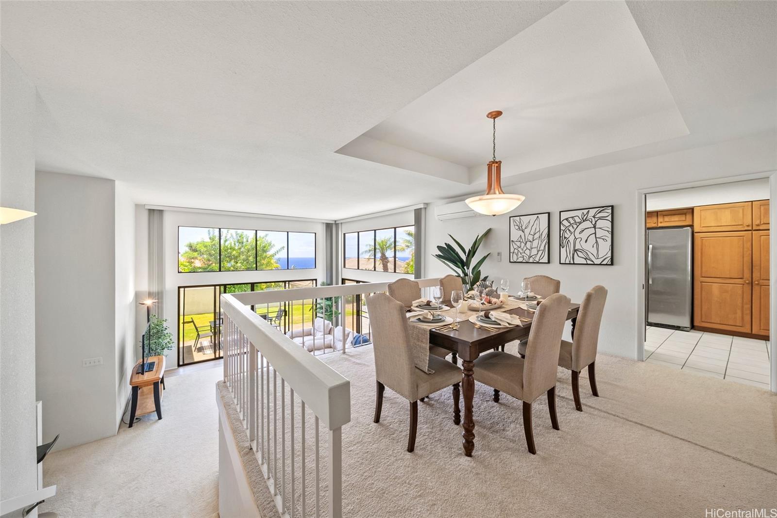 Photo 4 of 25
