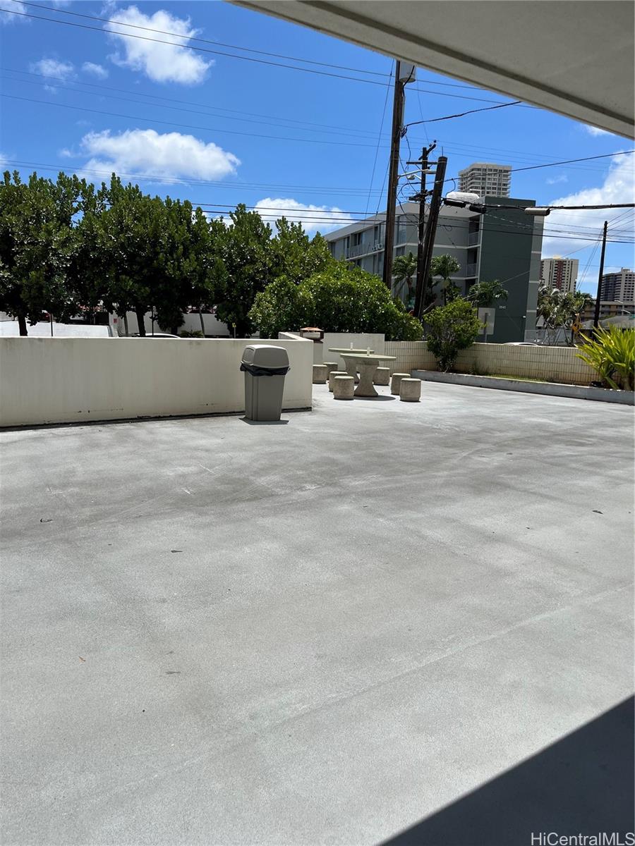 Photo 3 of 12