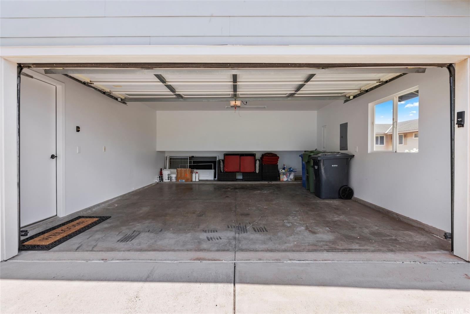 92-7049 Elele Street  Unit 83
