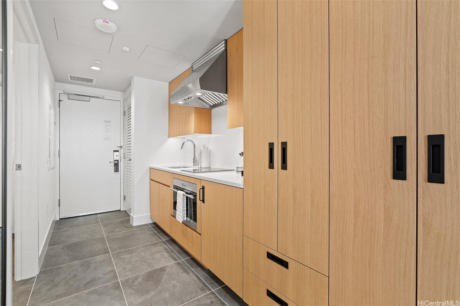 1390 Kapiolani Boulevard  Unit 3008
