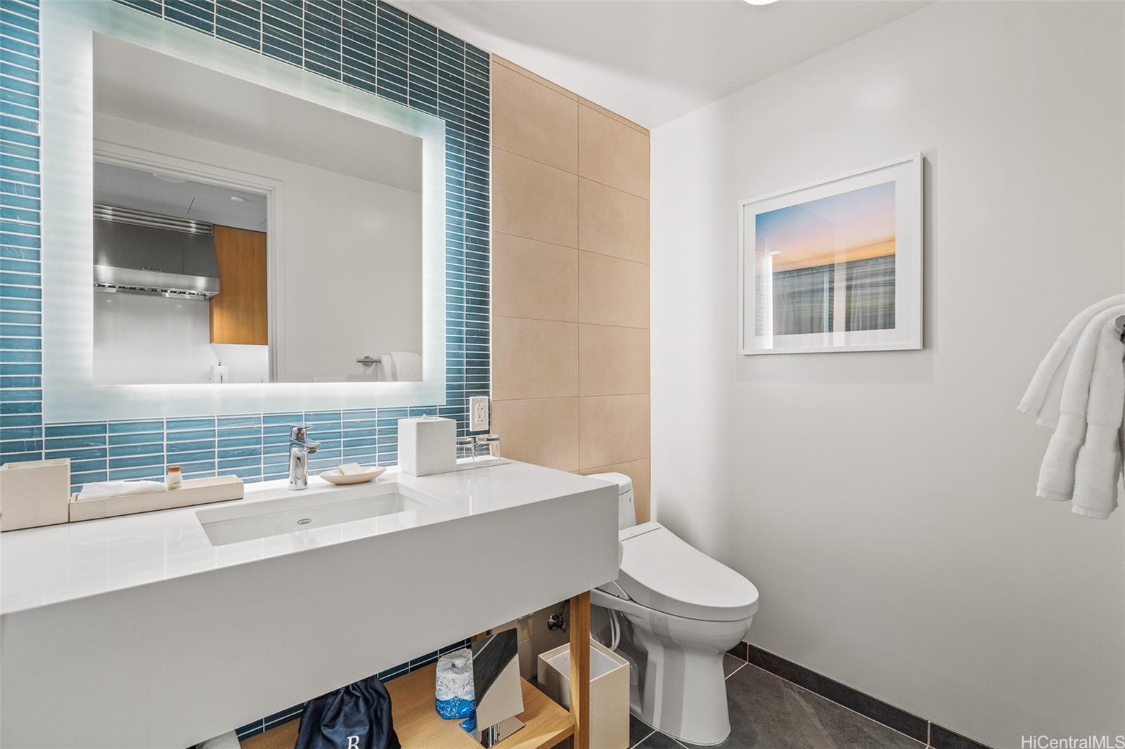 1390 Kapiolani Boulevard  Unit 3008