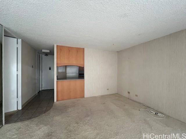 Photo 10 of 25