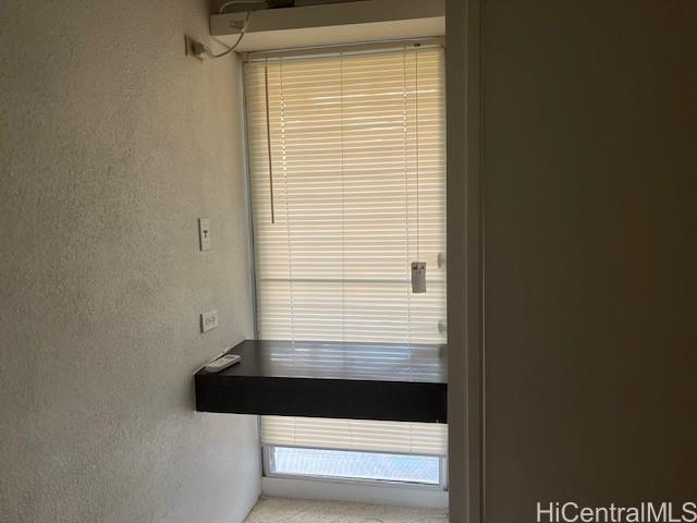 Photo 12 of 25