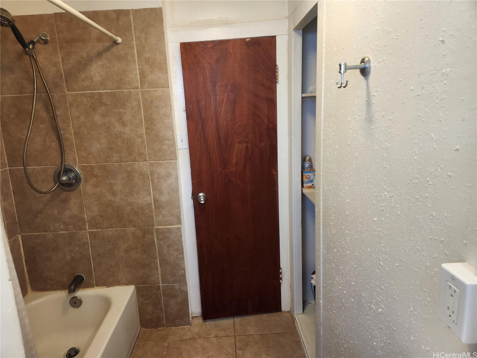Photo 8 of 22