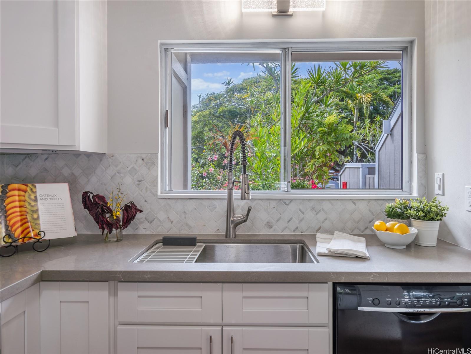 44-1731 Laha Street  Unit 2101