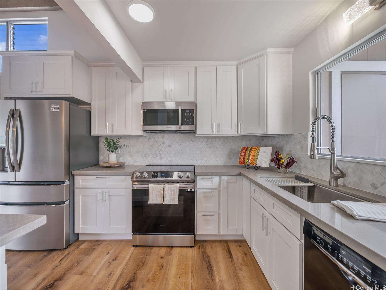 44-1731 Laha Street  Unit 2101