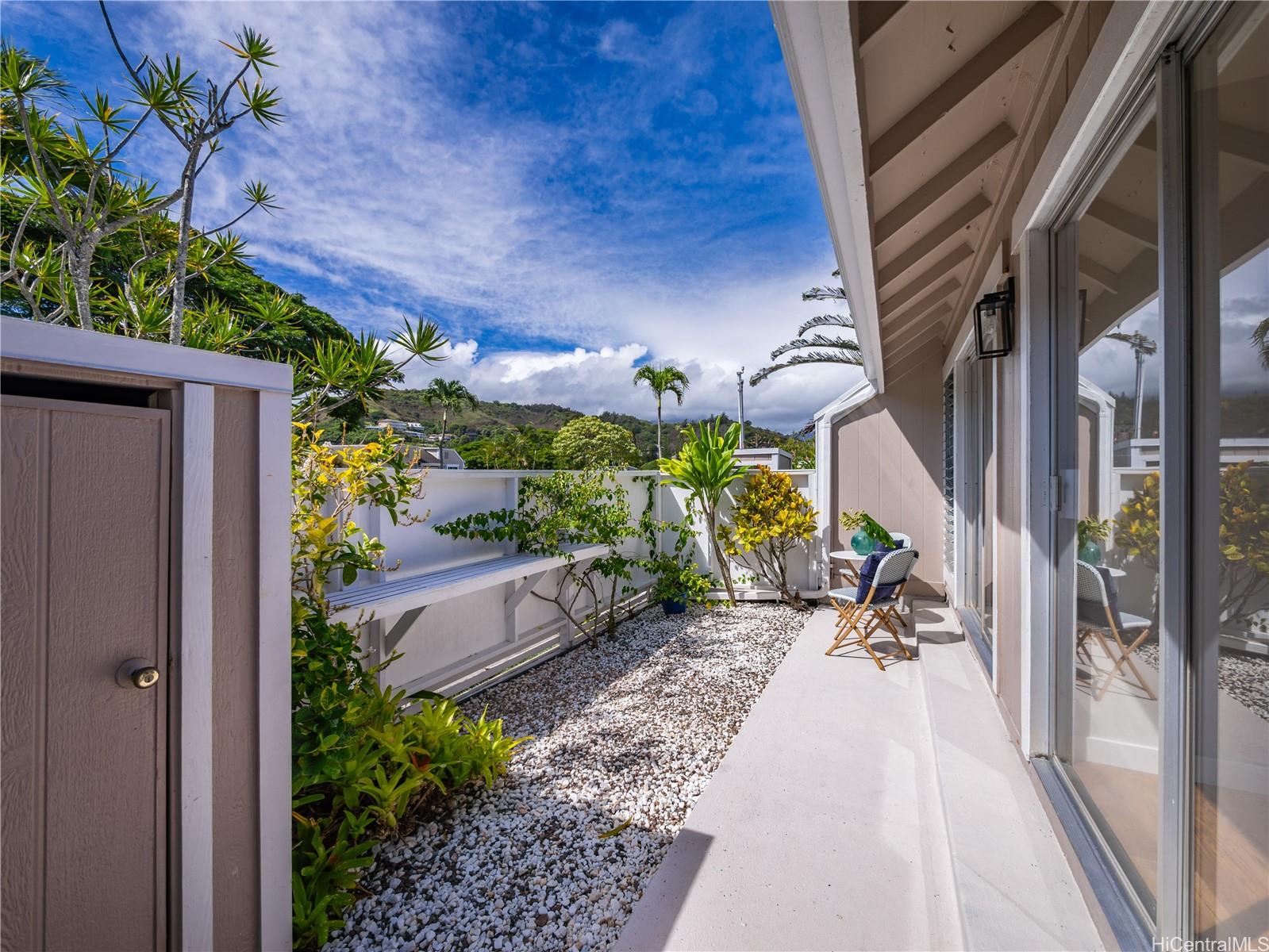 44-1731 Laha Street  Unit 2101