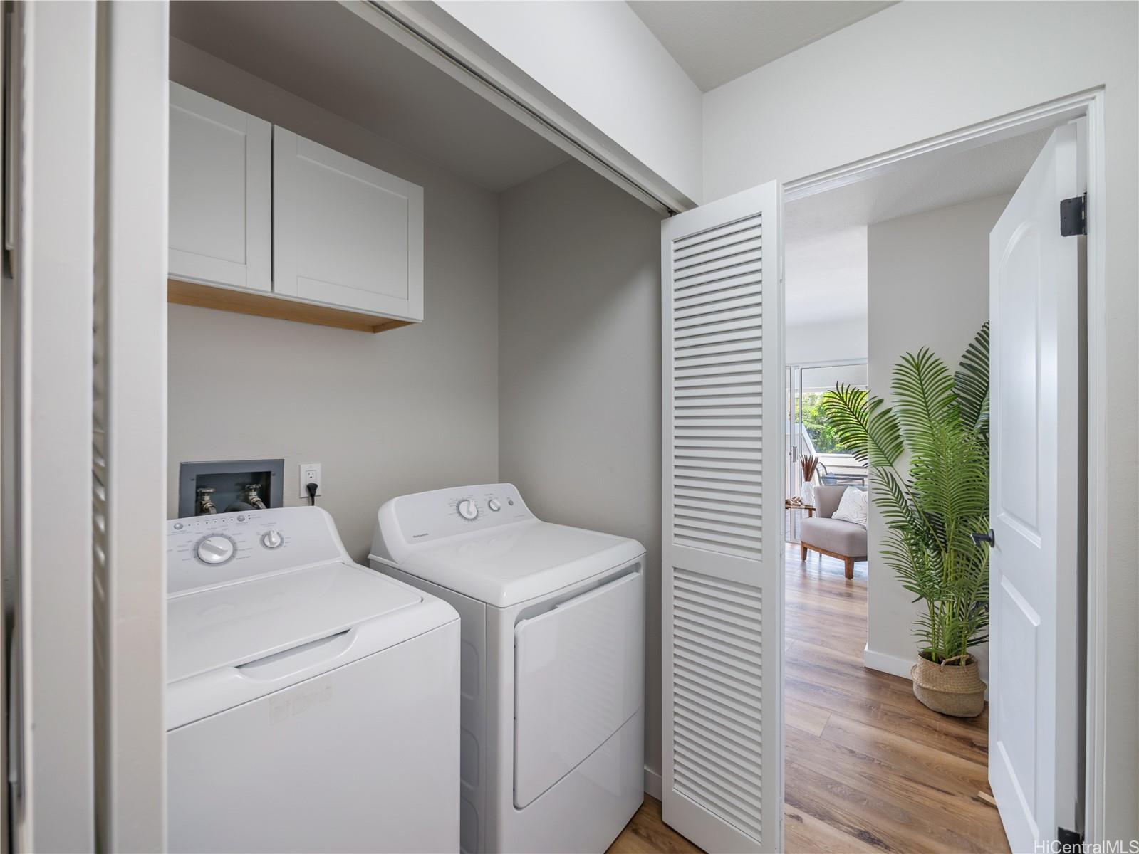 44-1731 Laha Street  Unit 2101