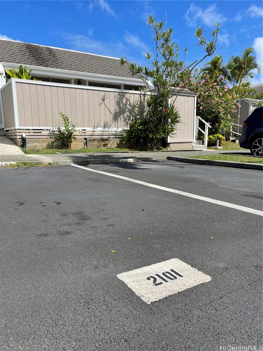 44-1731 Laha Street  Unit 2101