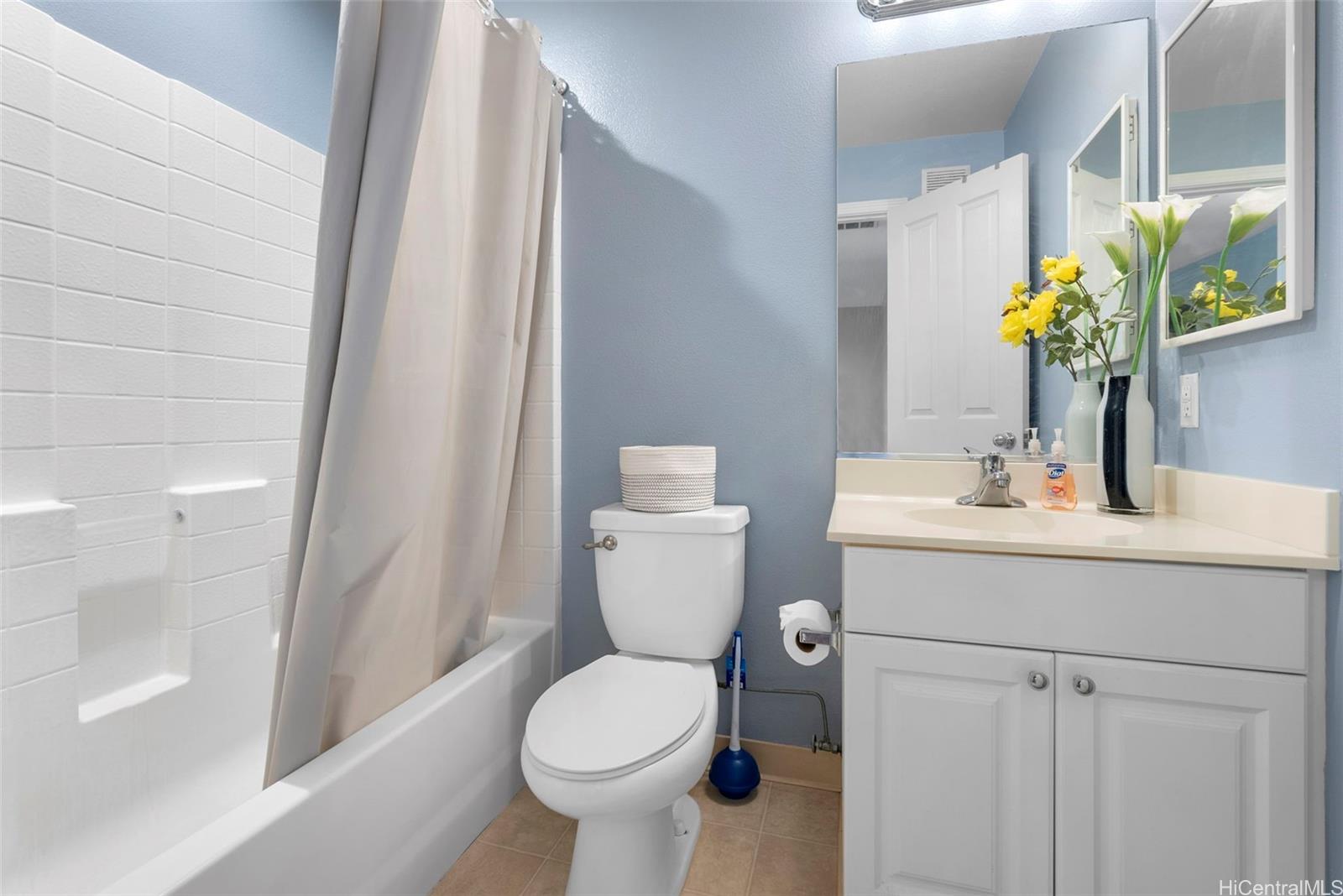 91-1031 Kaimalie Street  Unit 4G2