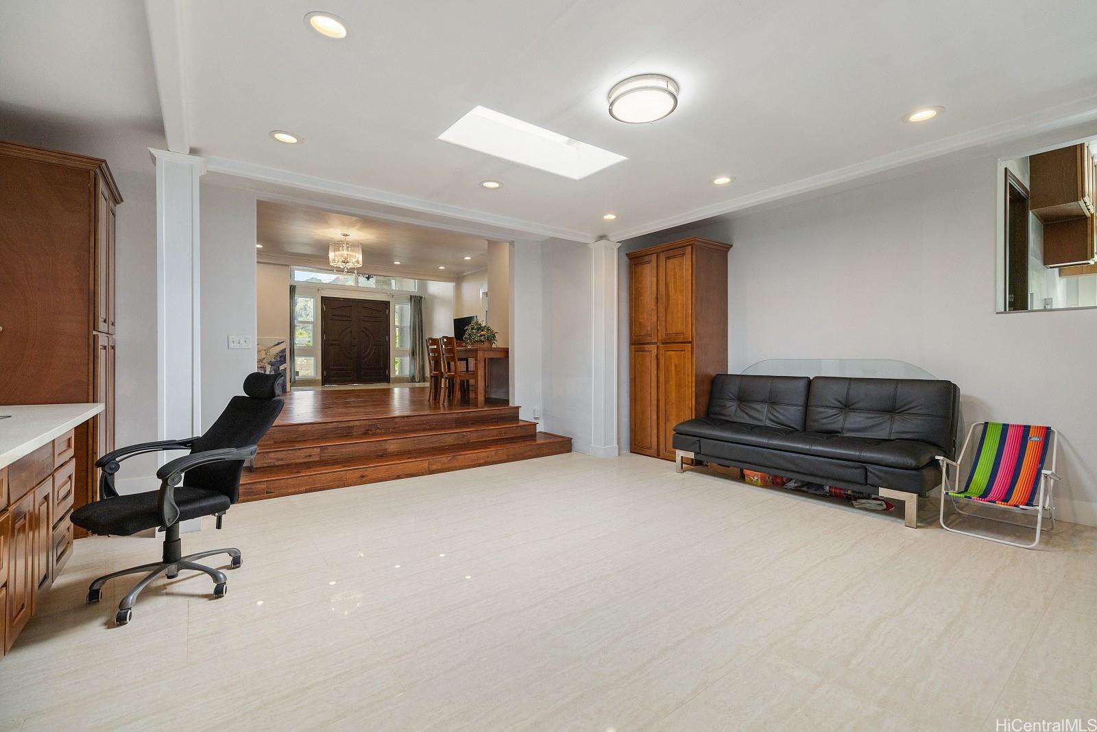 41-51 Hinalea Street