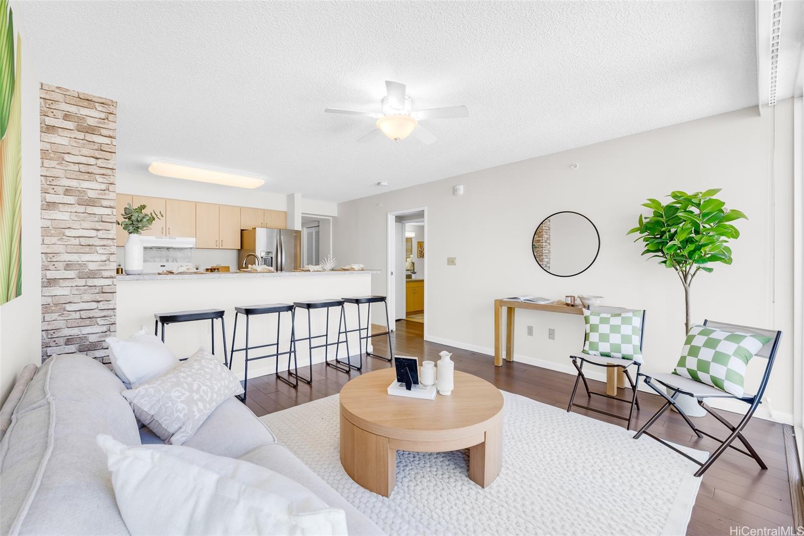 1315 Kalakaua Avenue 1707