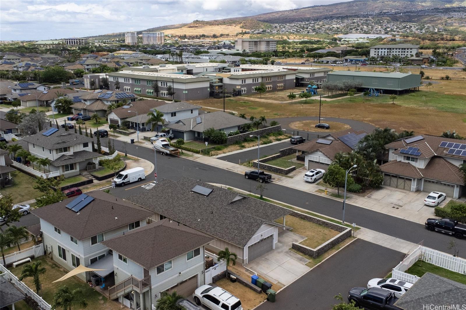Photo 20 of 24