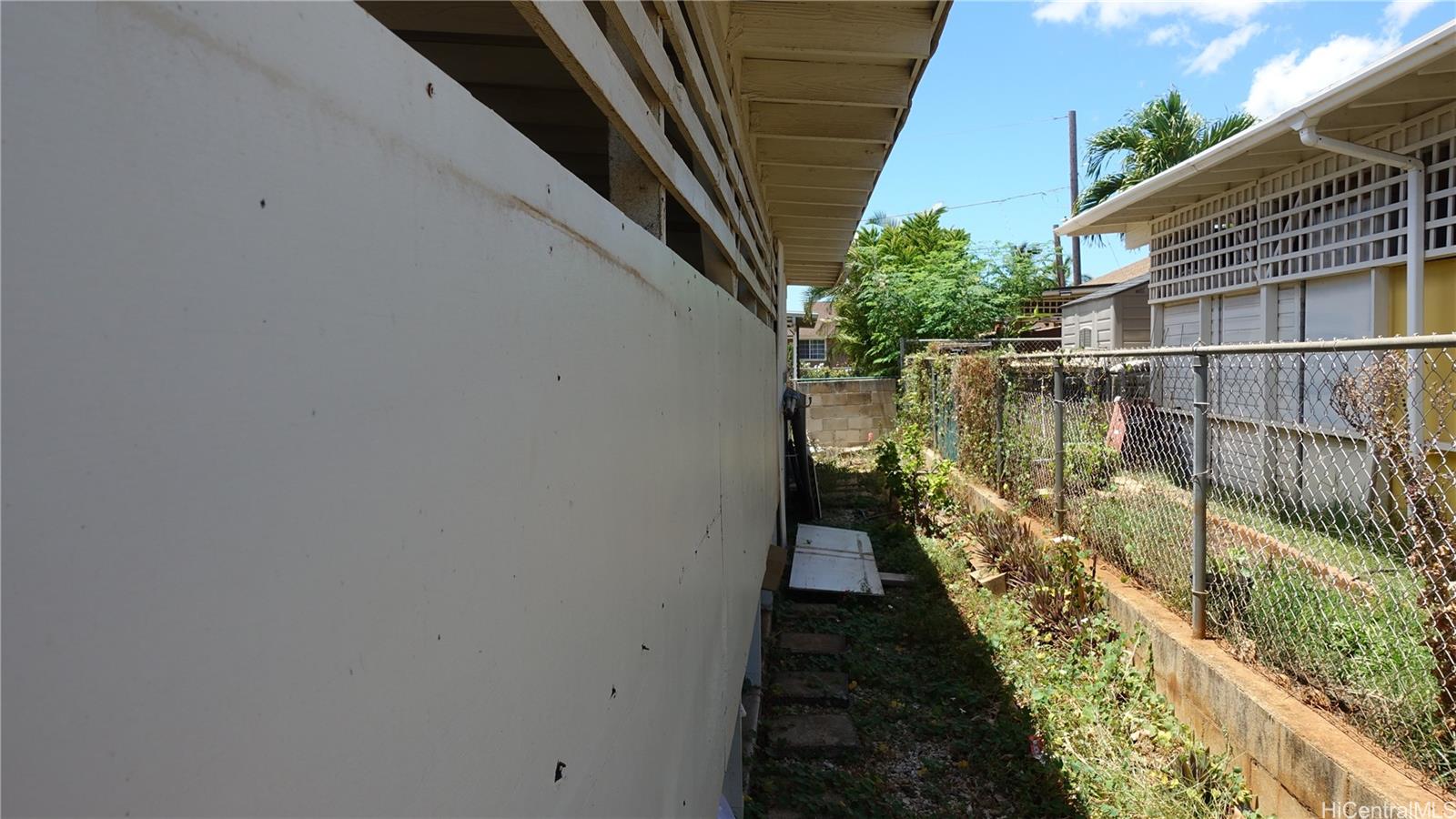 Photo 4 of 8
