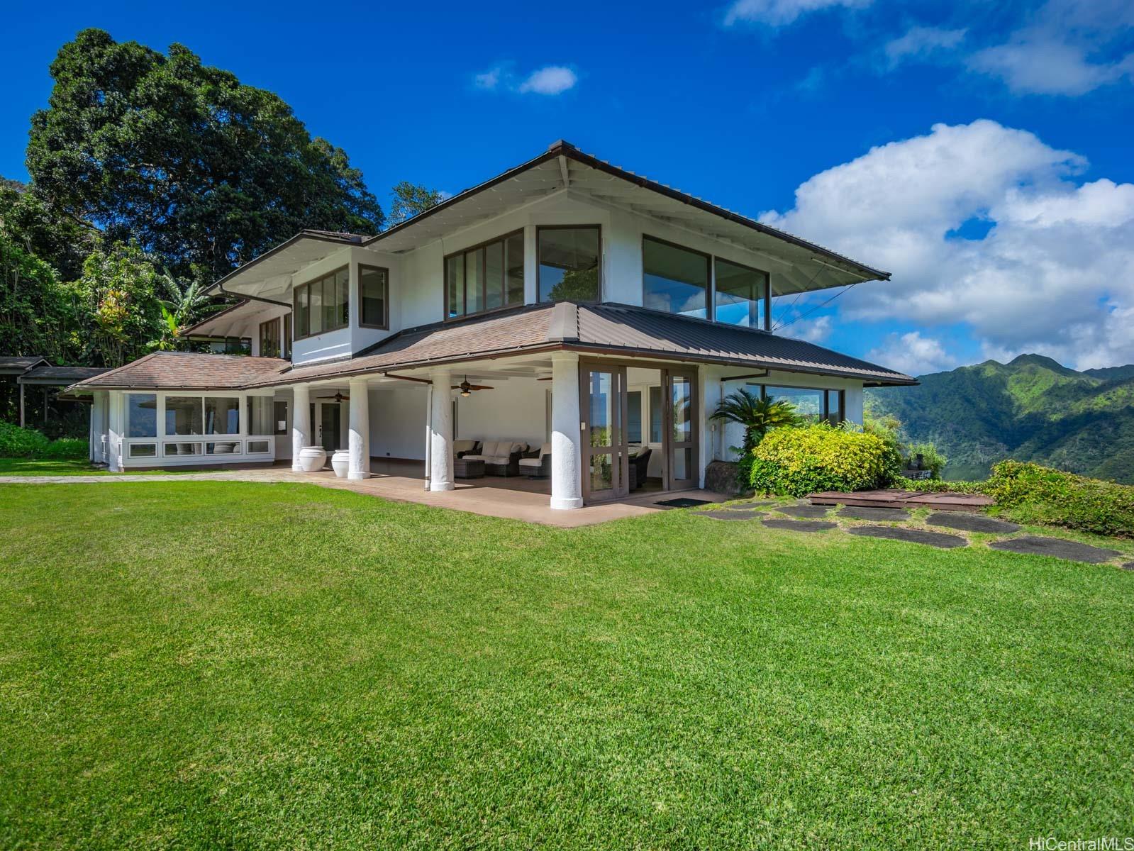 3885 Round Top Drive