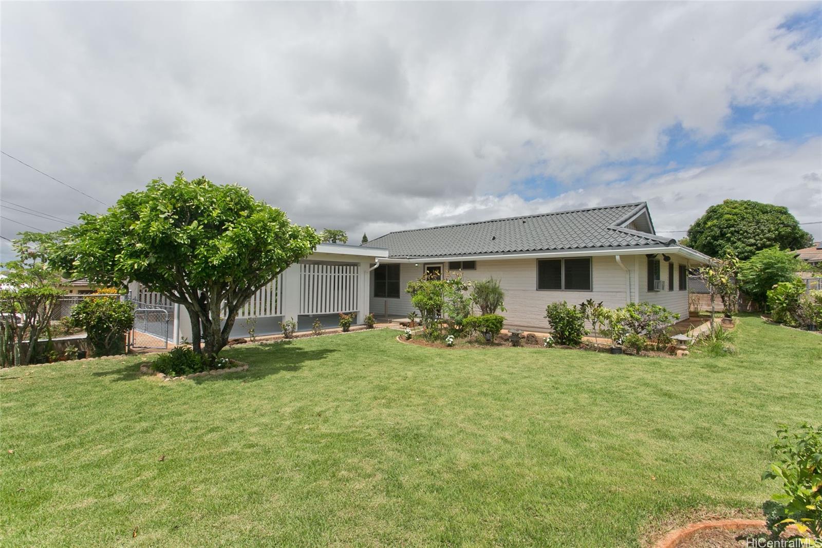 1363 Kaweloka Street