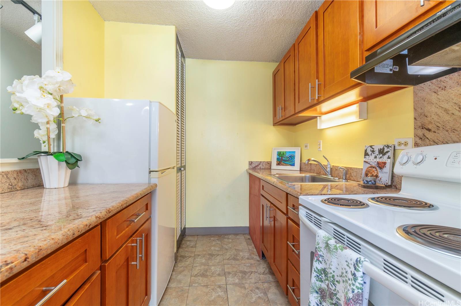 1941 Church Lane  Unit 206