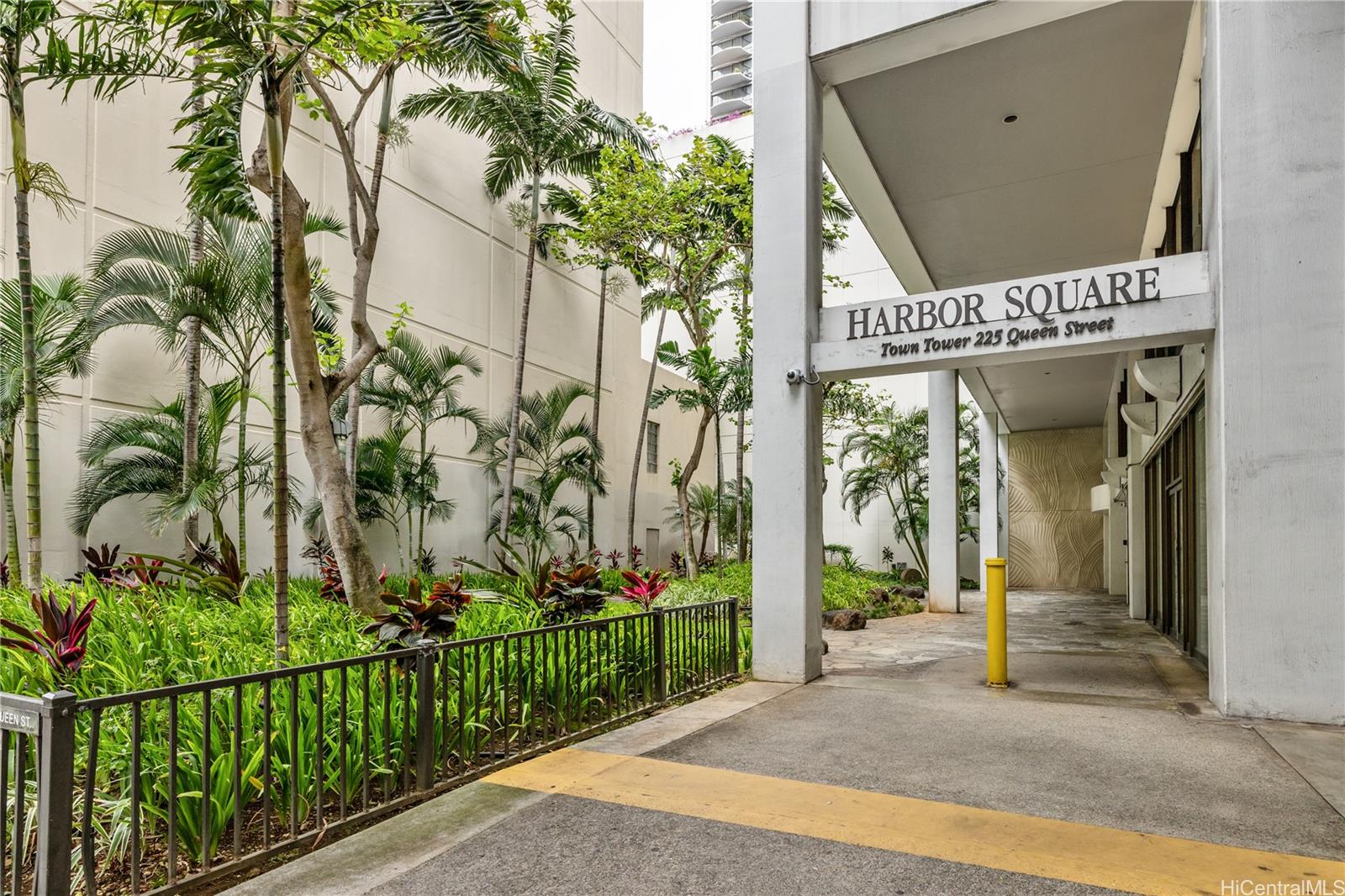 225 Queen Street Unit 9G 225 Queen Street Unit 9G