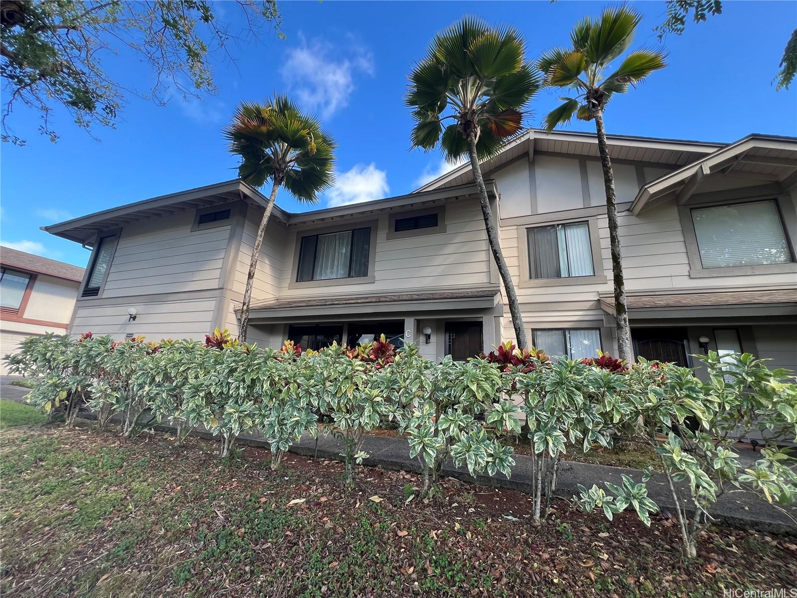 98-1819 Kaahumanu Street C