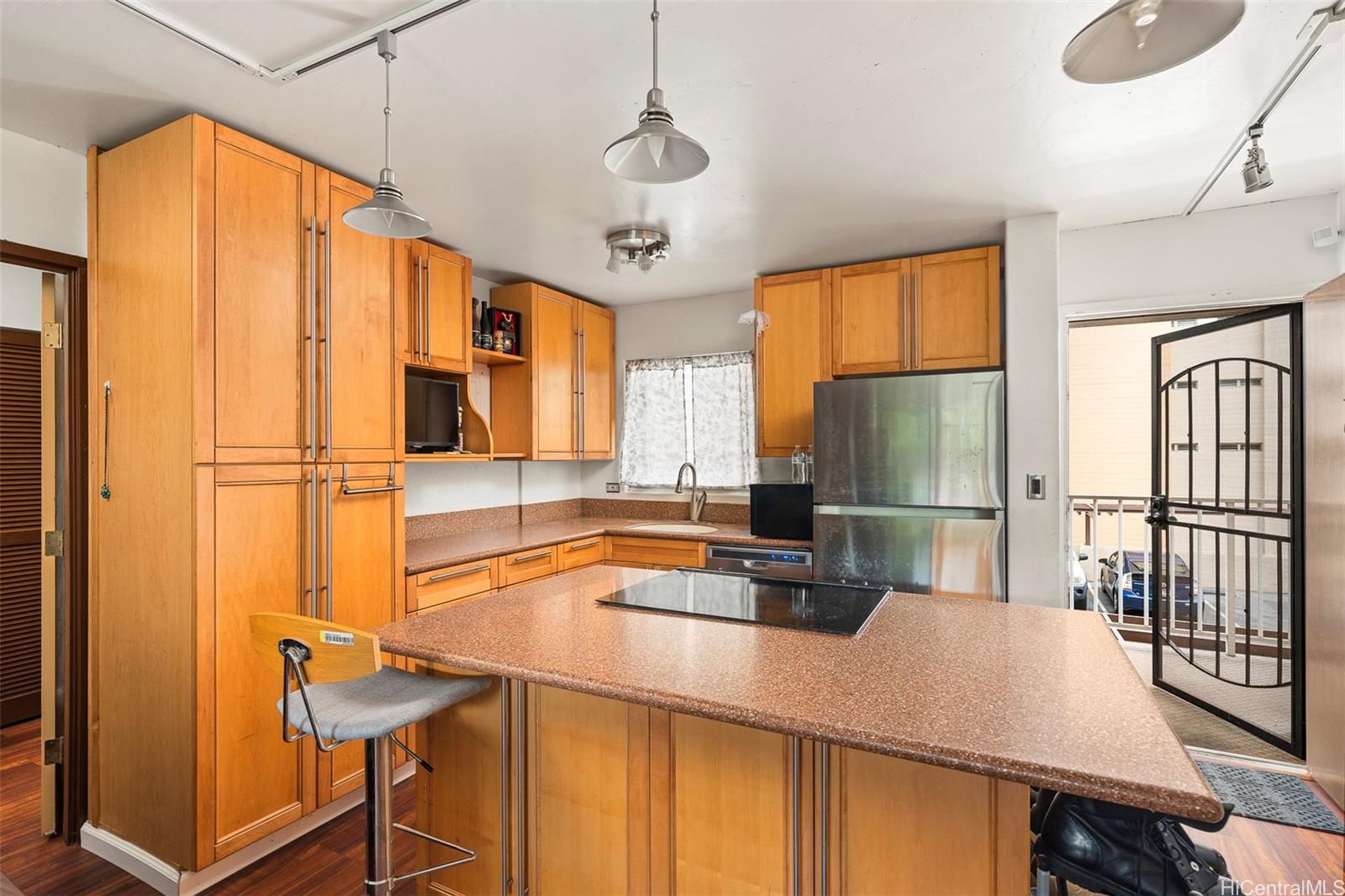 98-703 Iho Place  Unit 1402