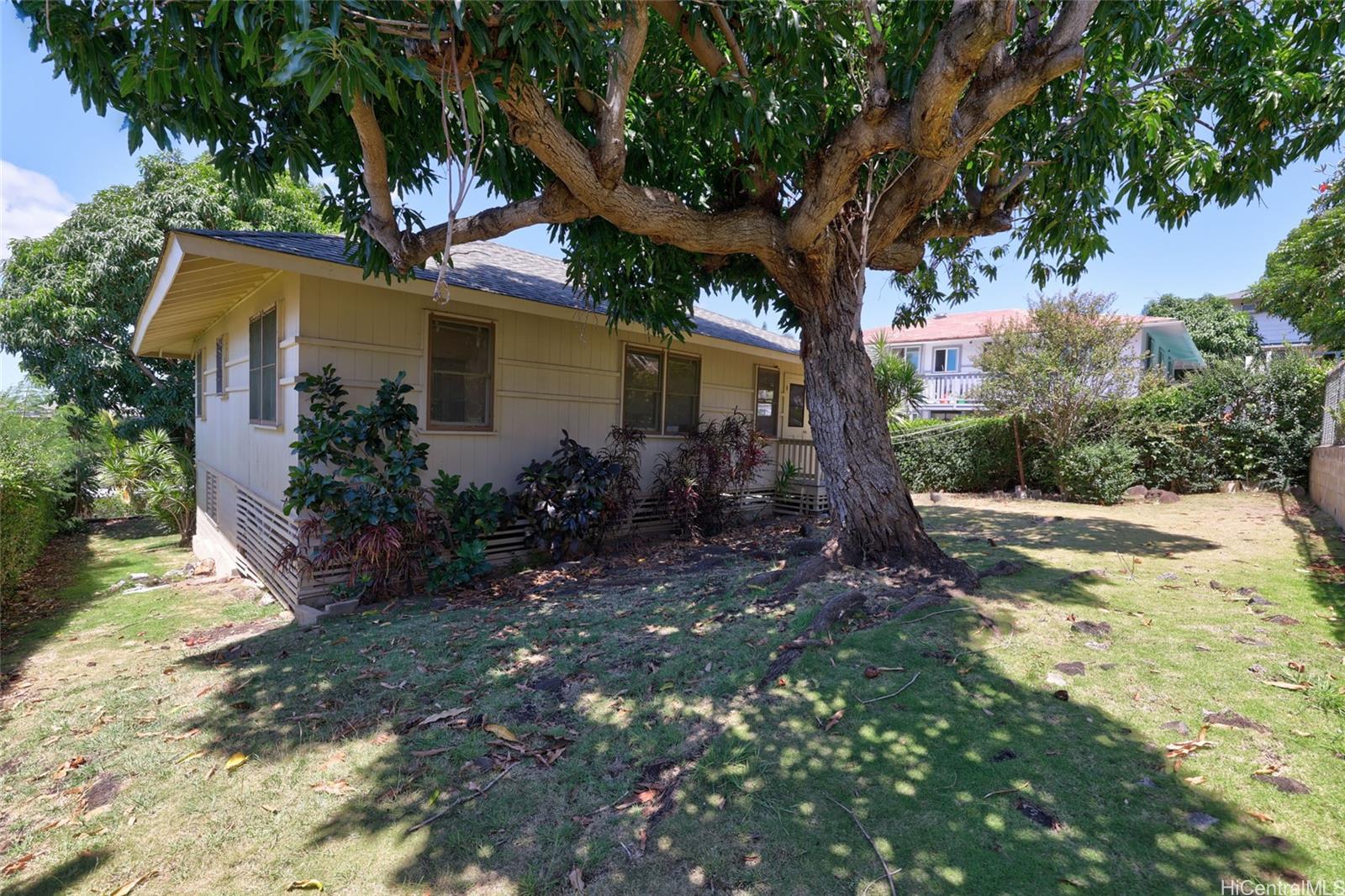 Photo 5 of 25