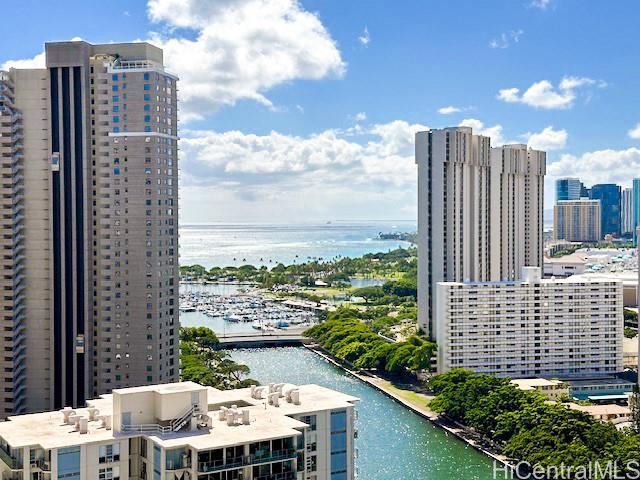 1717 Ala Wai Boulevard 2607