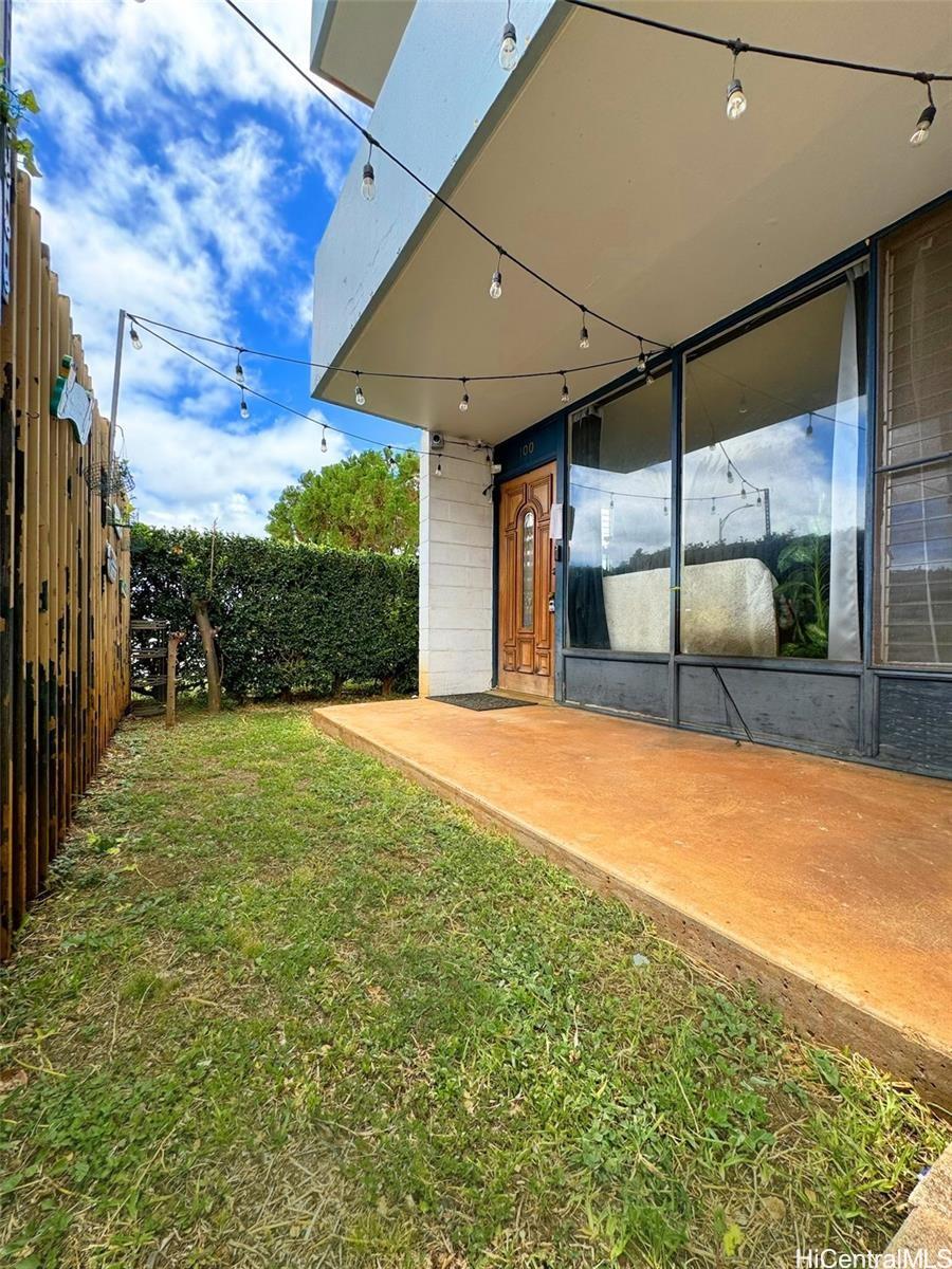 Photo 17 of 18