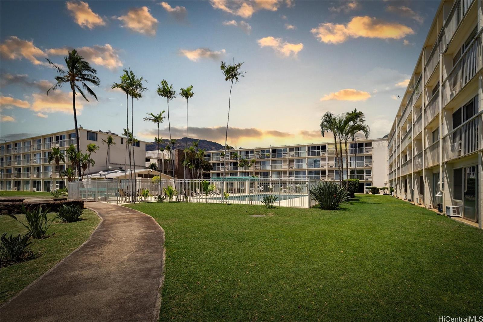 85-175 Farrington Highway C409
