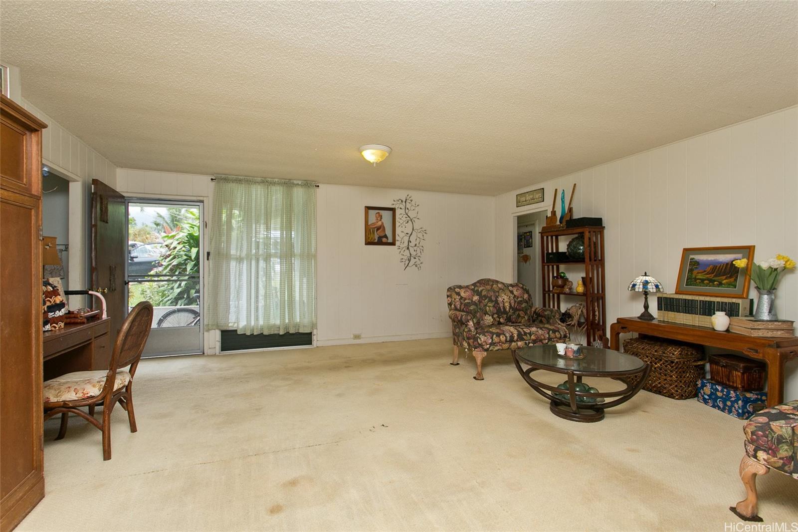Photo 6 of 19