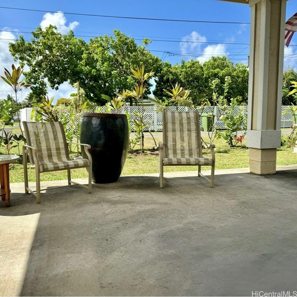 Photo 7 of 24