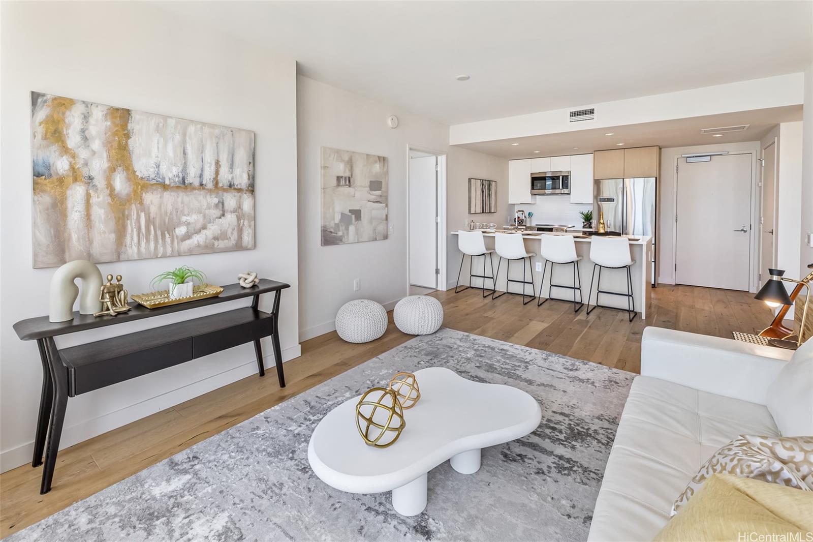 1001 Queen Street 2502