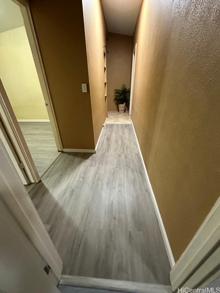 Photo 19 of 25