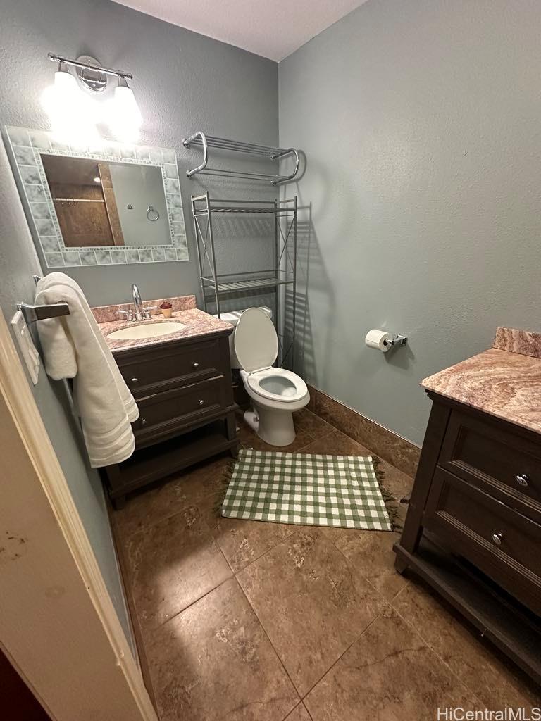 Photo 22 of 25