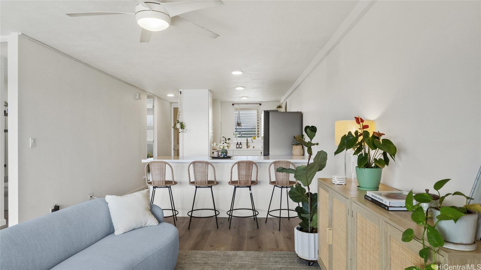 Photo 6 of 22