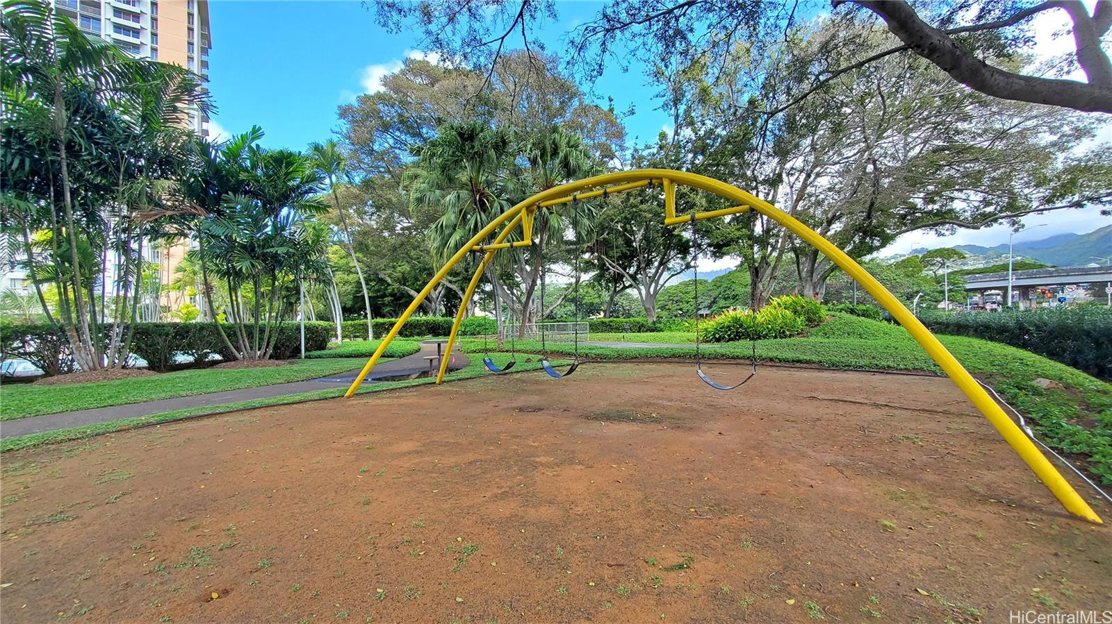 Photo 10 of 20