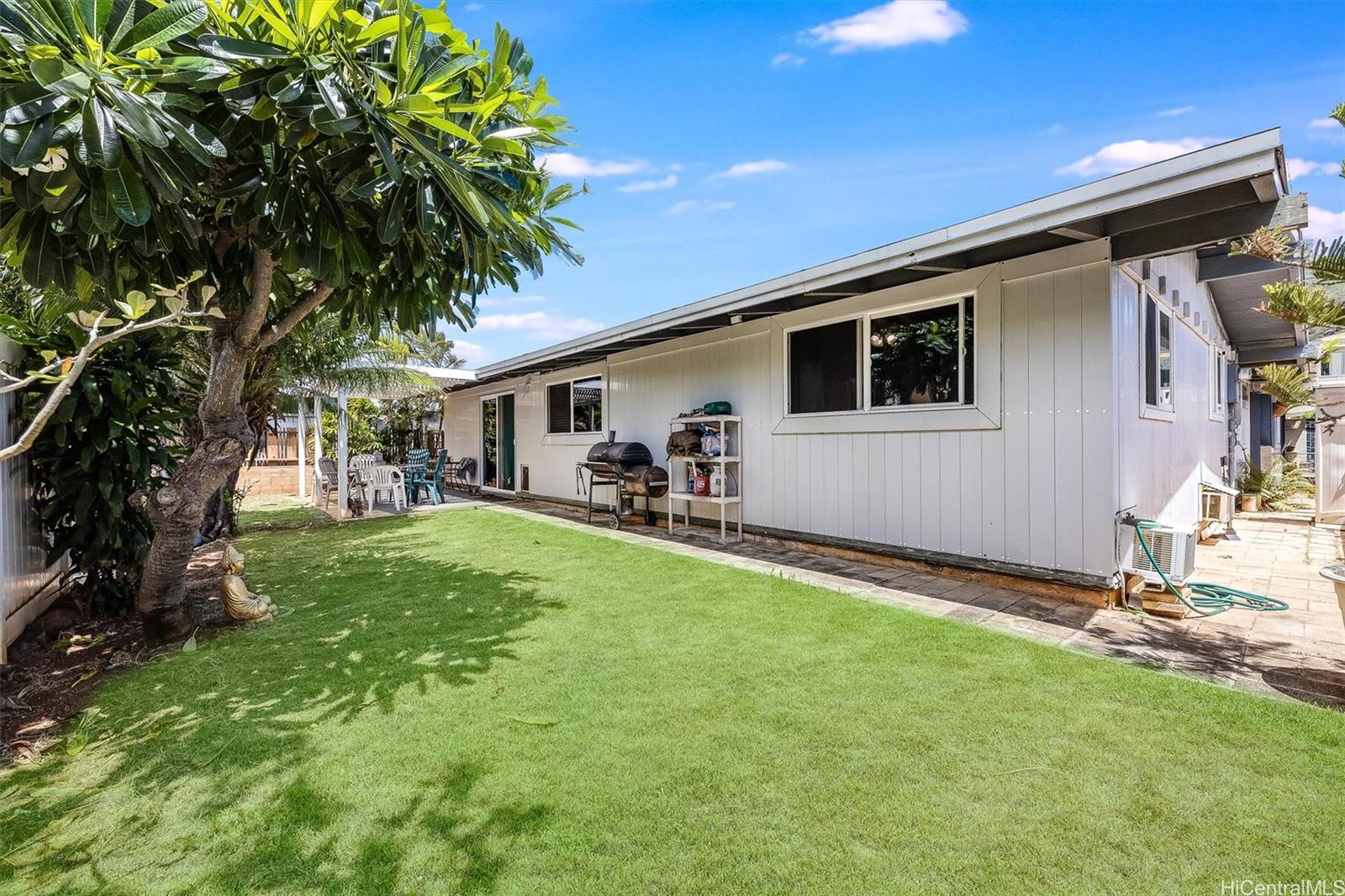 512 Kukuiula Loop