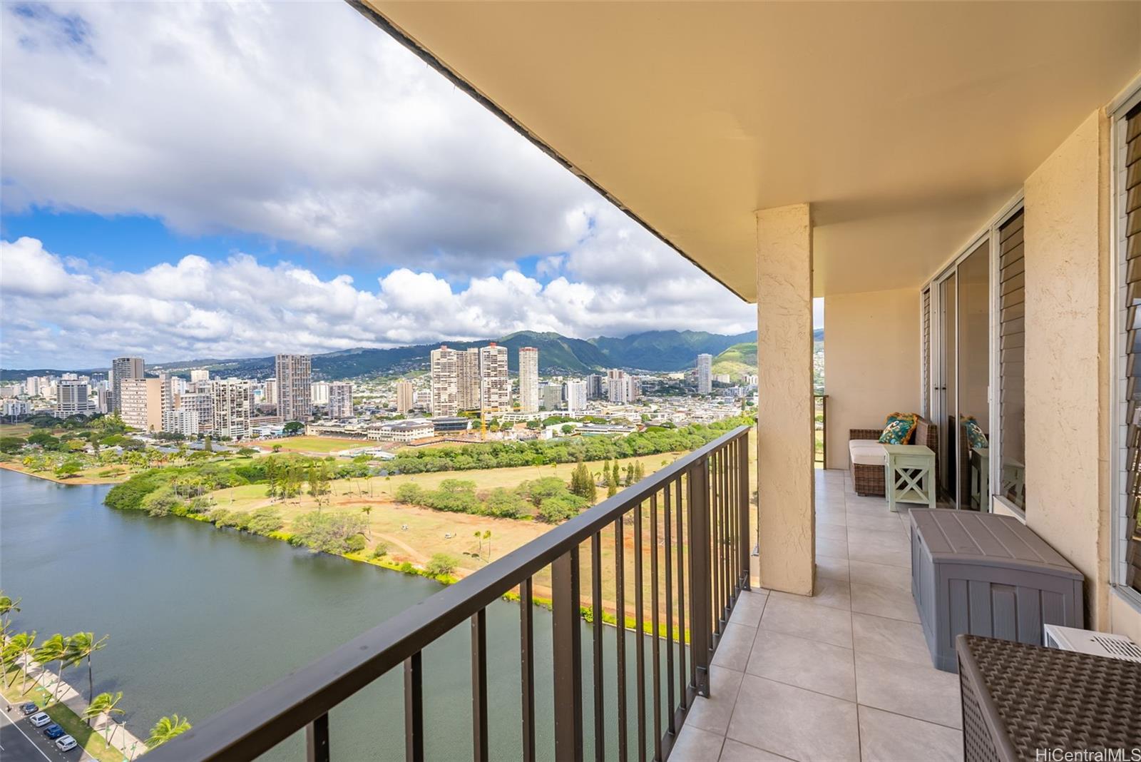 2345 Ala Wai Boulevard  Unit 2718
