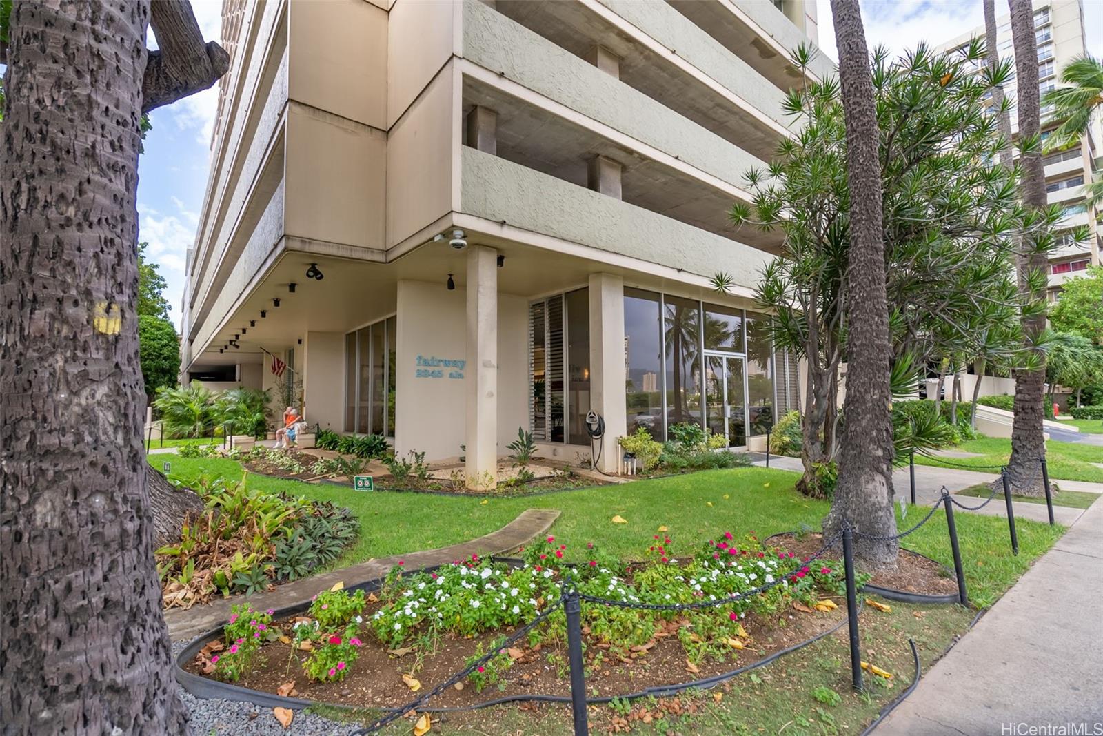 2345 Ala Wai Boulevard  Unit 2718