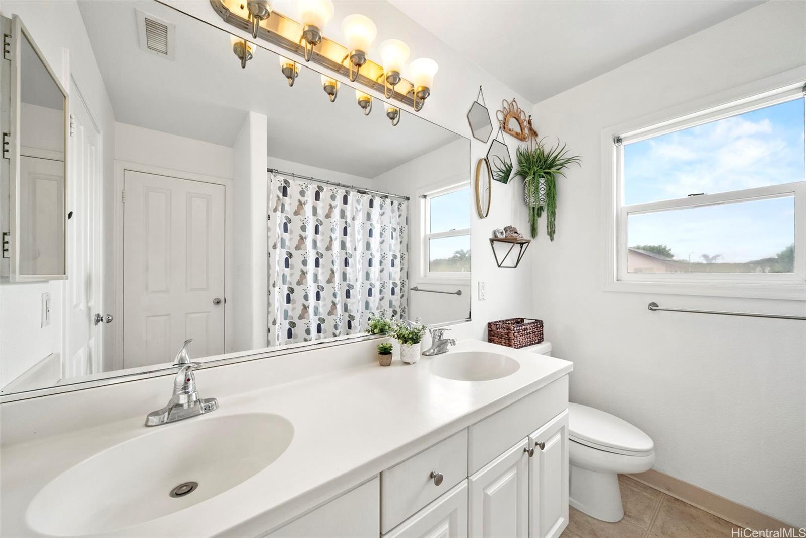91-1061 Kaileolea Drive Unit 2C5 91-1061 Kaileolea Drive Unit 2C5