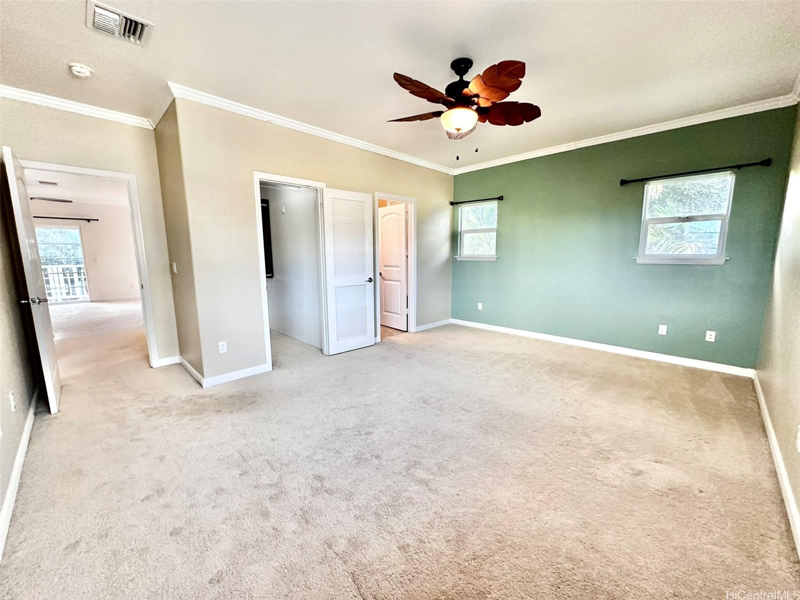 Photo 15 of 25