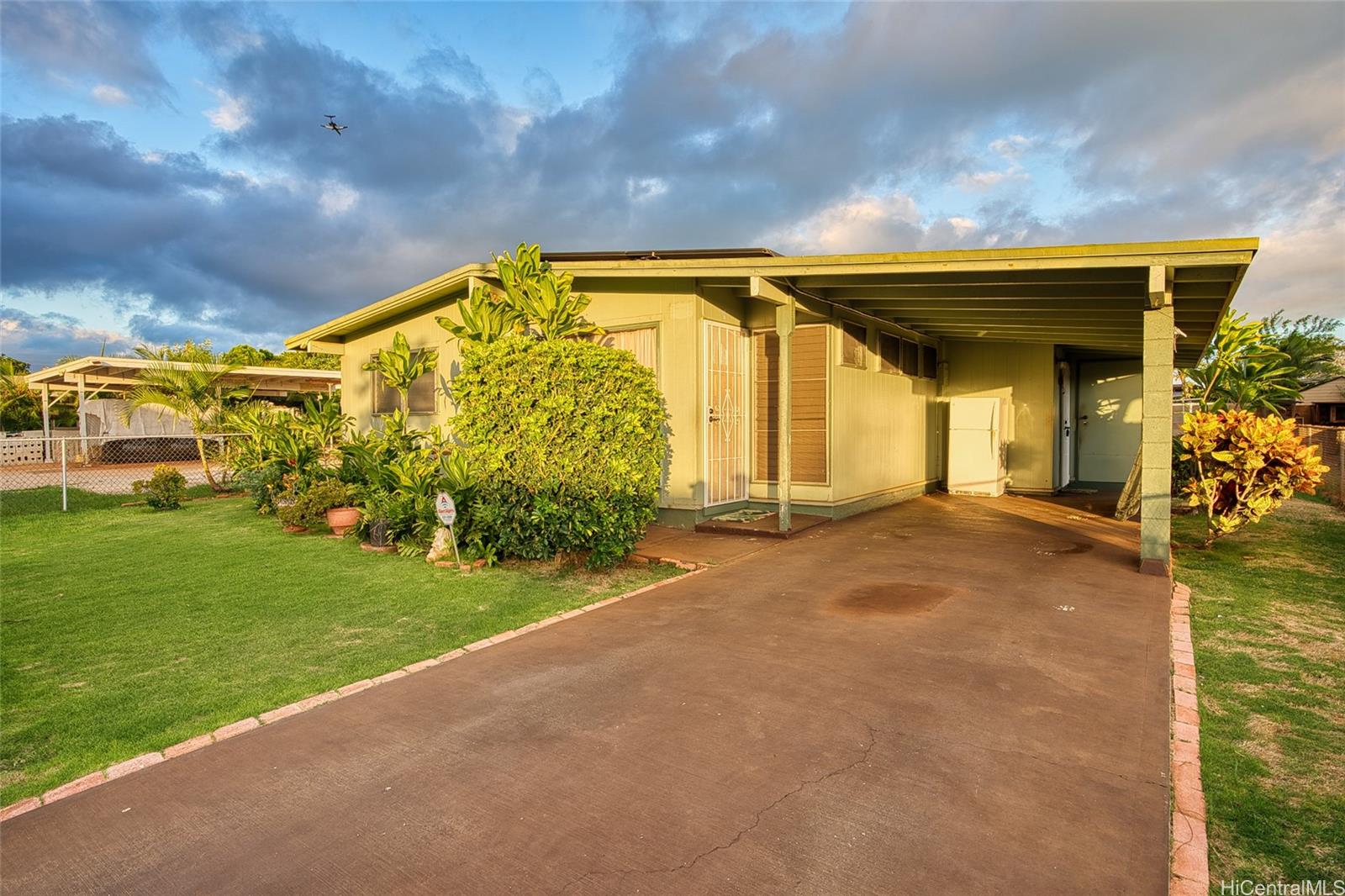 91-1085 Hanaloa Street