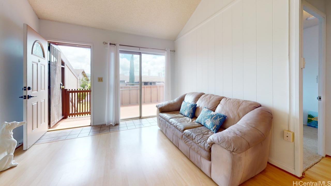 98-1405 Kaahumanu Street  Unit 322