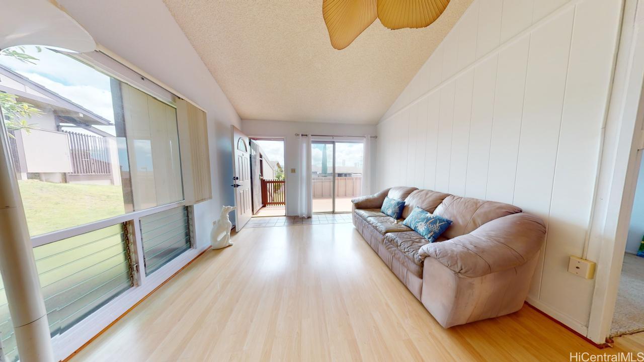 98-1405 Kaahumanu Street  Unit 322