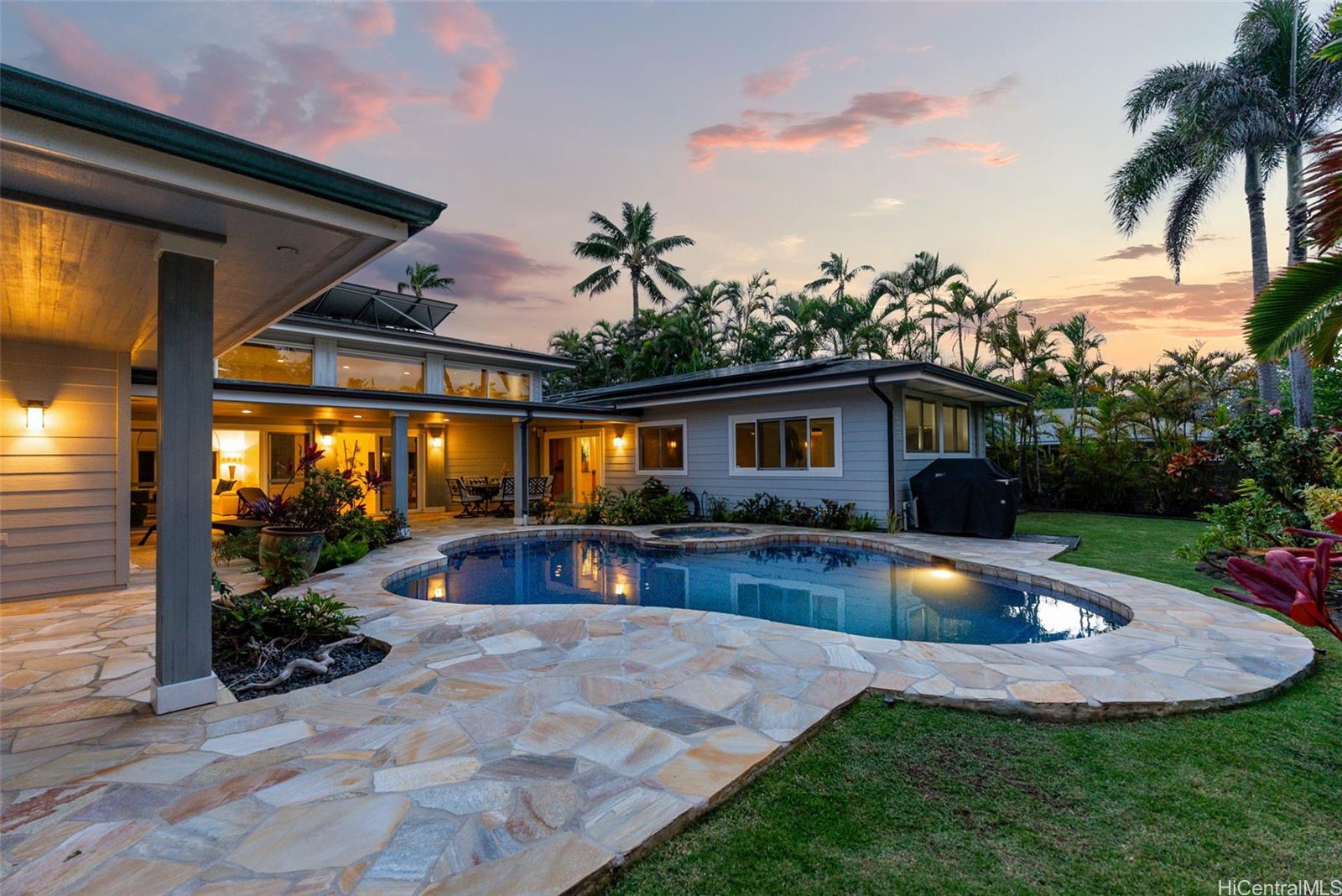 145 Kaimoani Way
