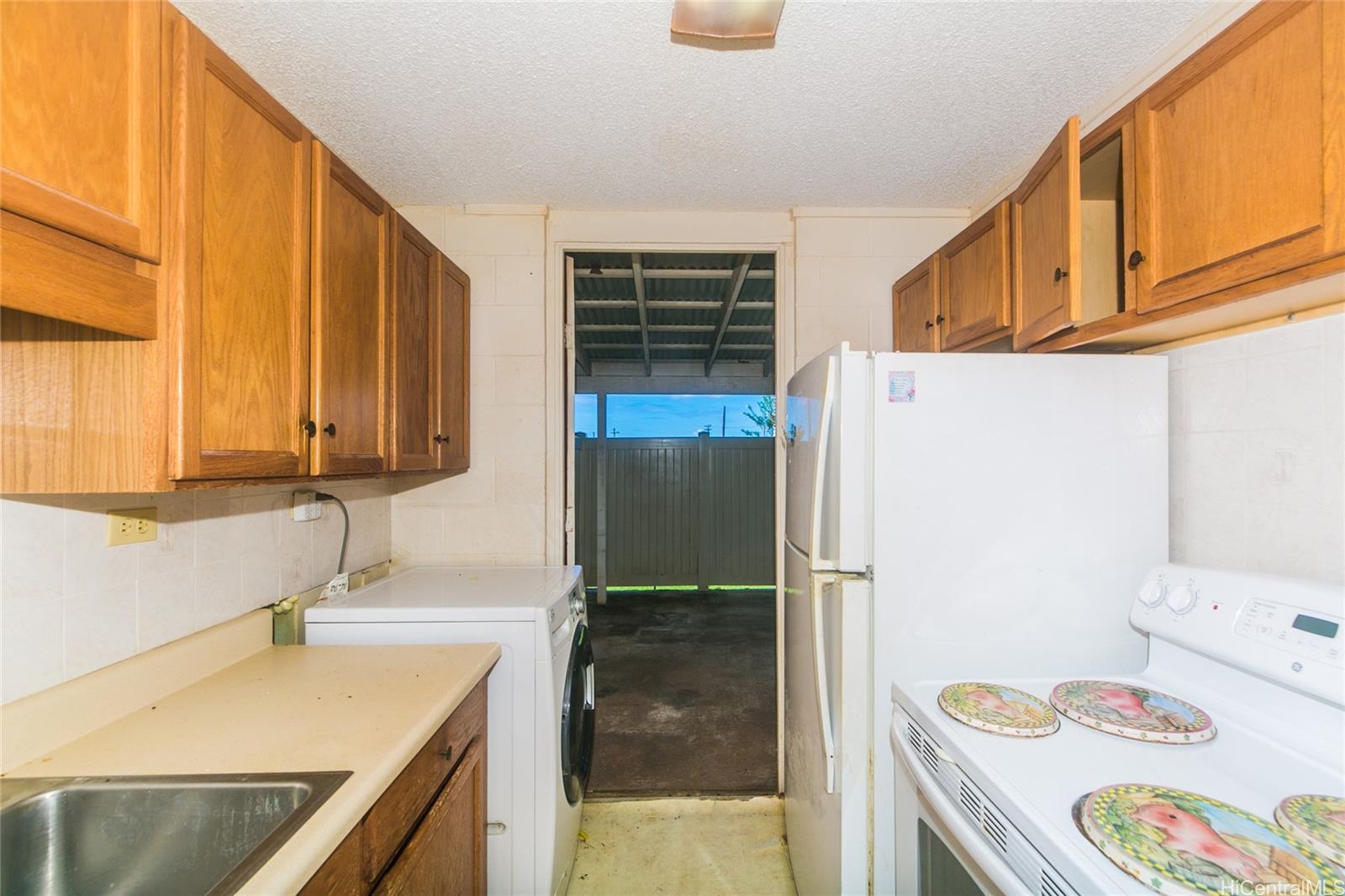 1345 Kipaipai Street  Unit 17D
