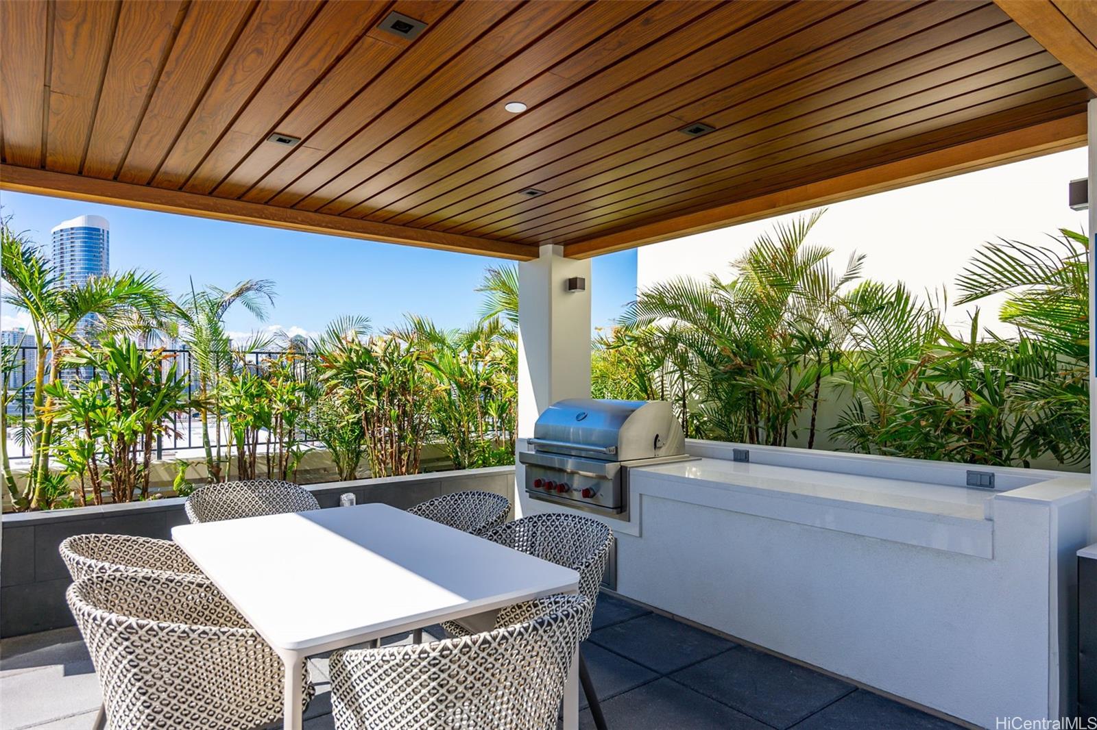 629 Keeaumoku Street  Unit 1710