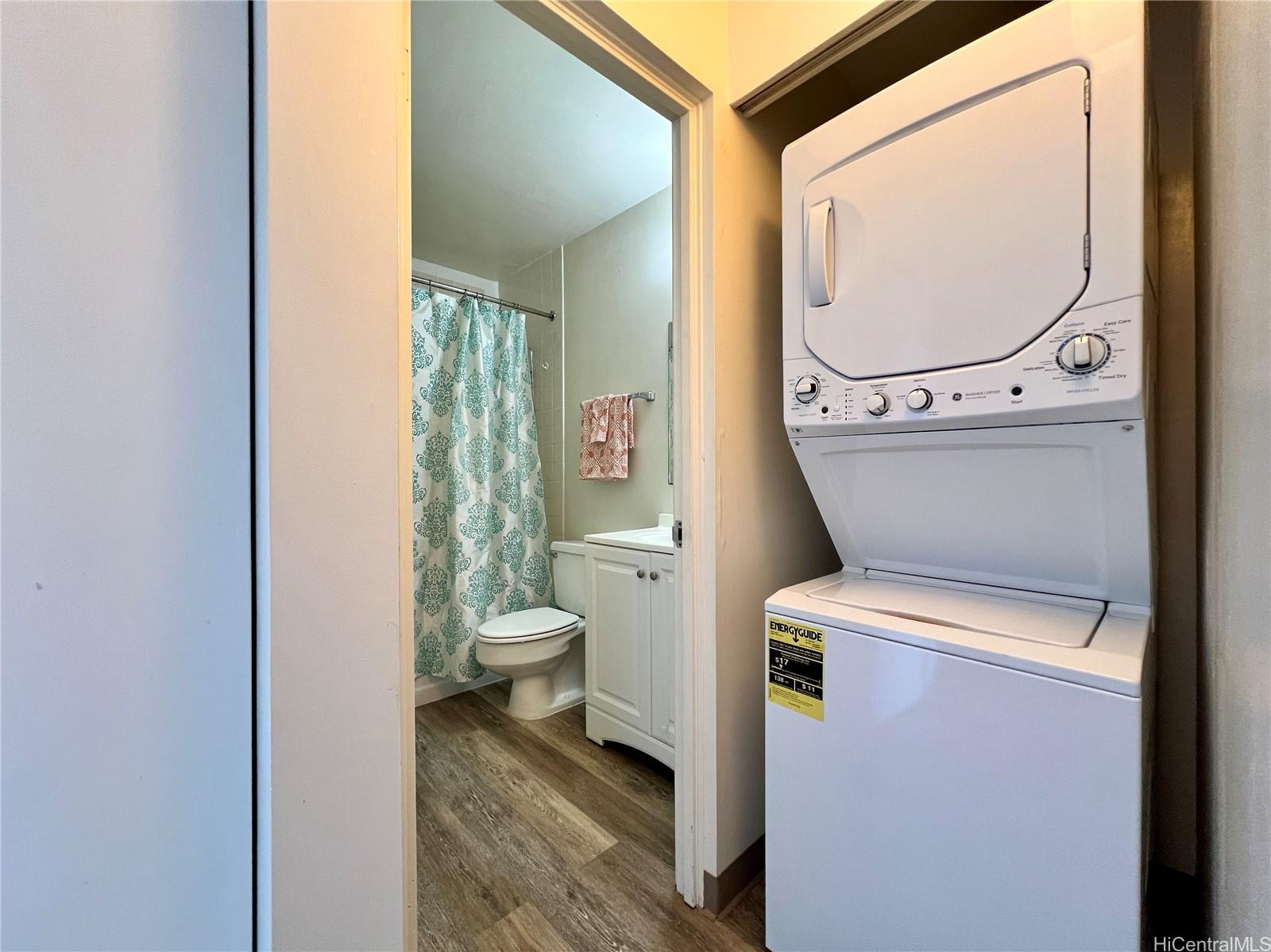 3045 Ala Napuaa Place  Unit 406