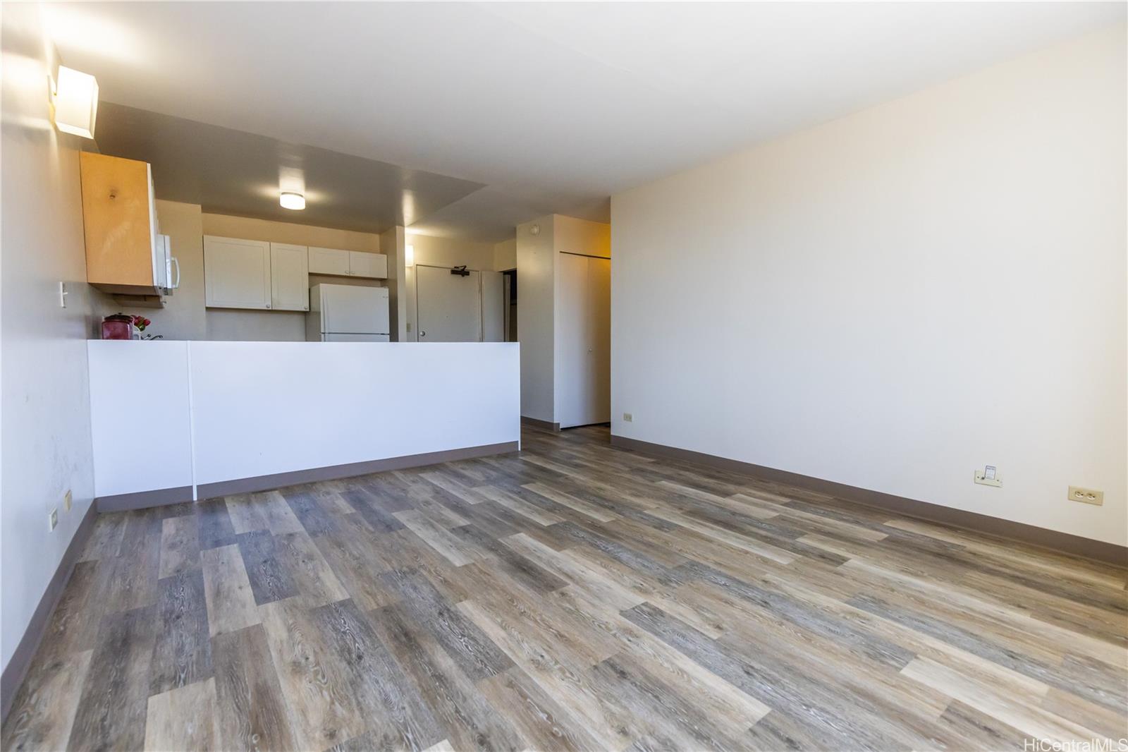 3045 Ala Napuaa Place  Unit 406